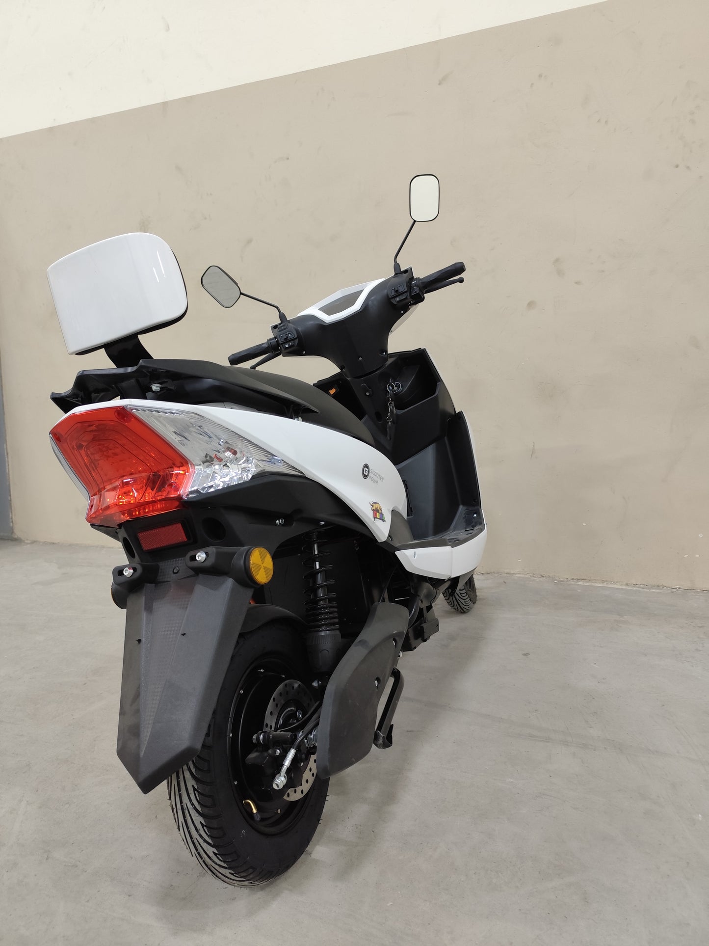 Duma scooter SUN